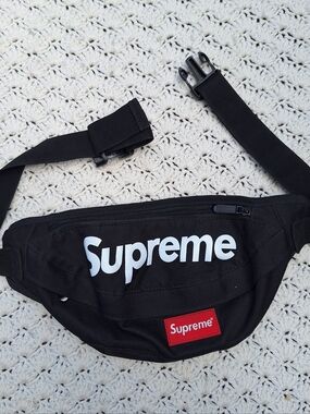 Supreme Box Logo Fanny Hip Waist Pack